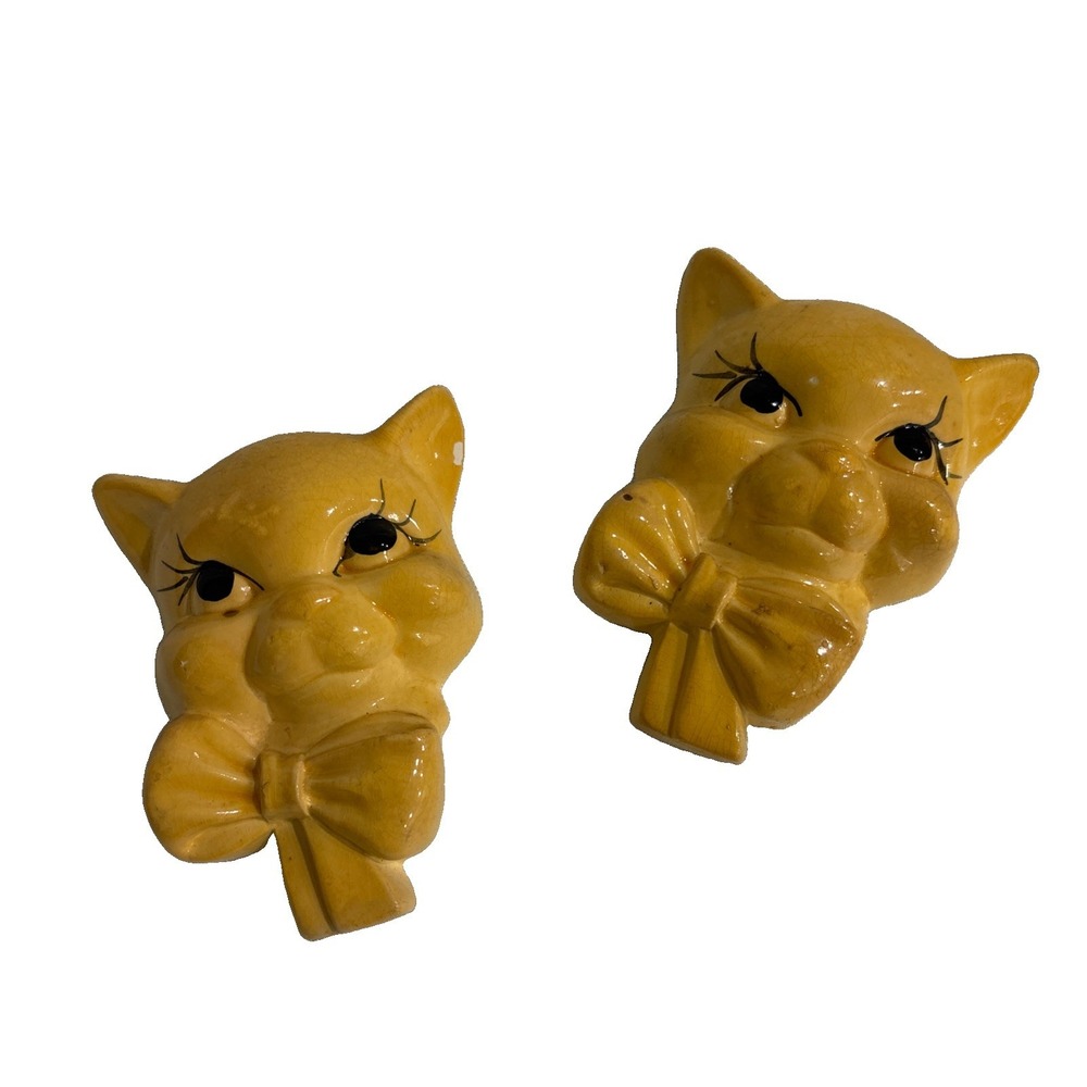 Vintage Set Chalkware Cats Kittens  Wall Hanging Kitschy Granny Core Cute